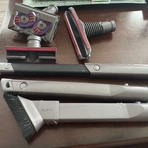 Dyson V6 attachments